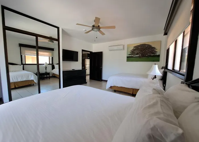 Papagayo Y 4* Panamá