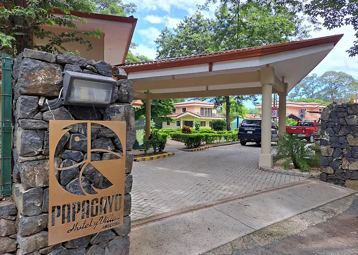 Hotel Papagayo Y 4*