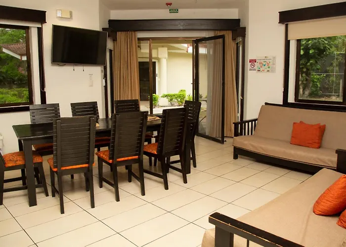 Hotel Papagayo Y 4*
